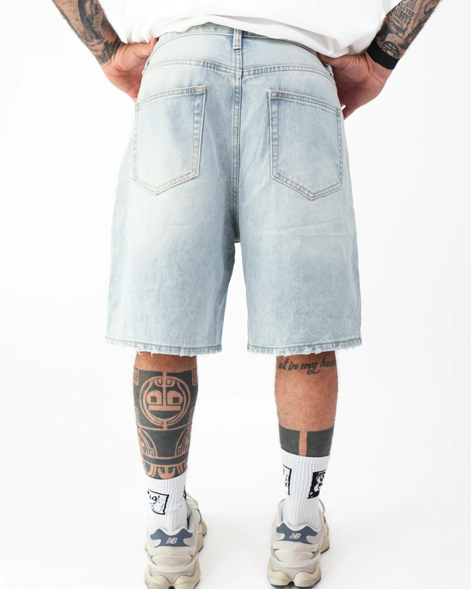 BERMUDA DENIM