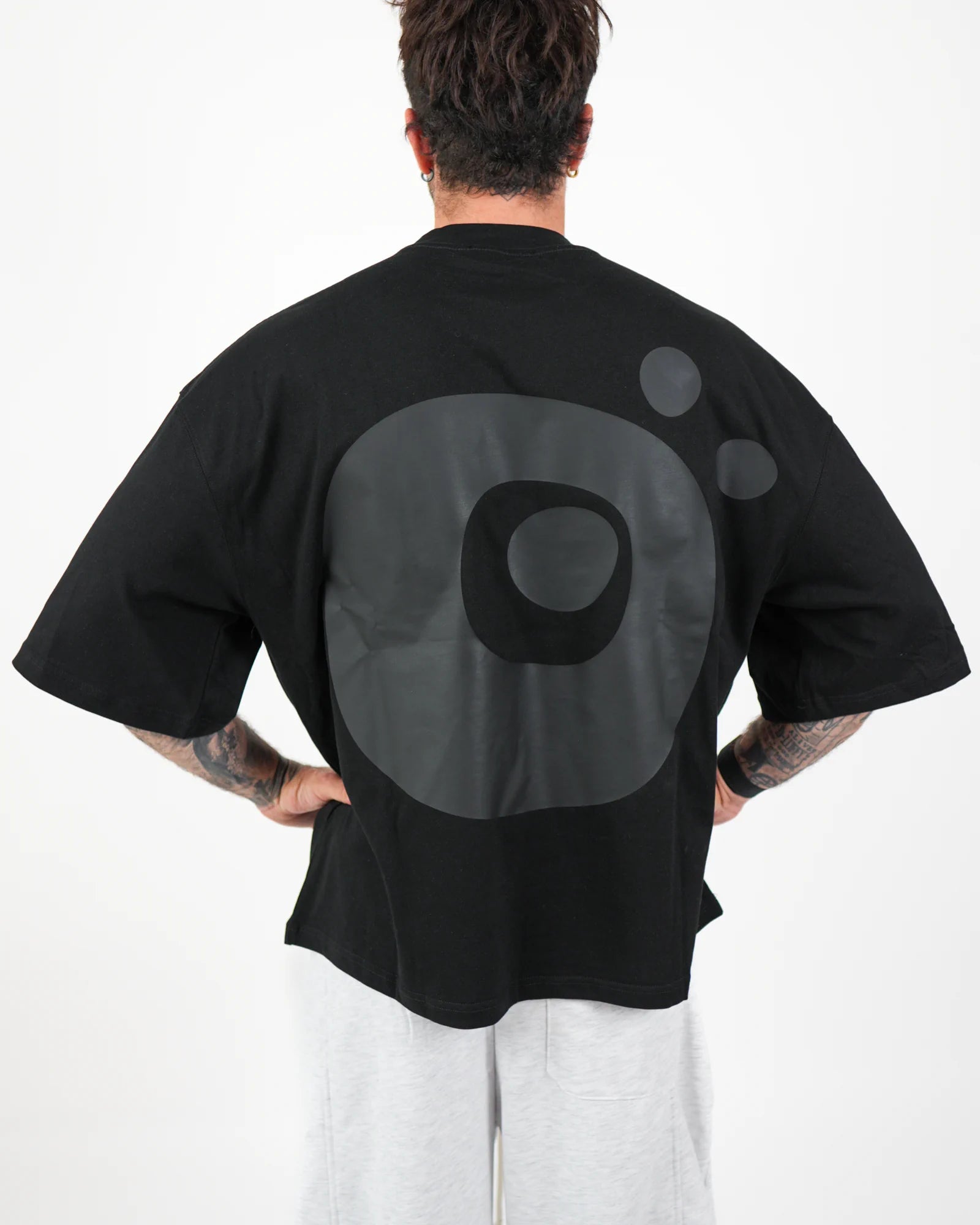 OFF BLACK
